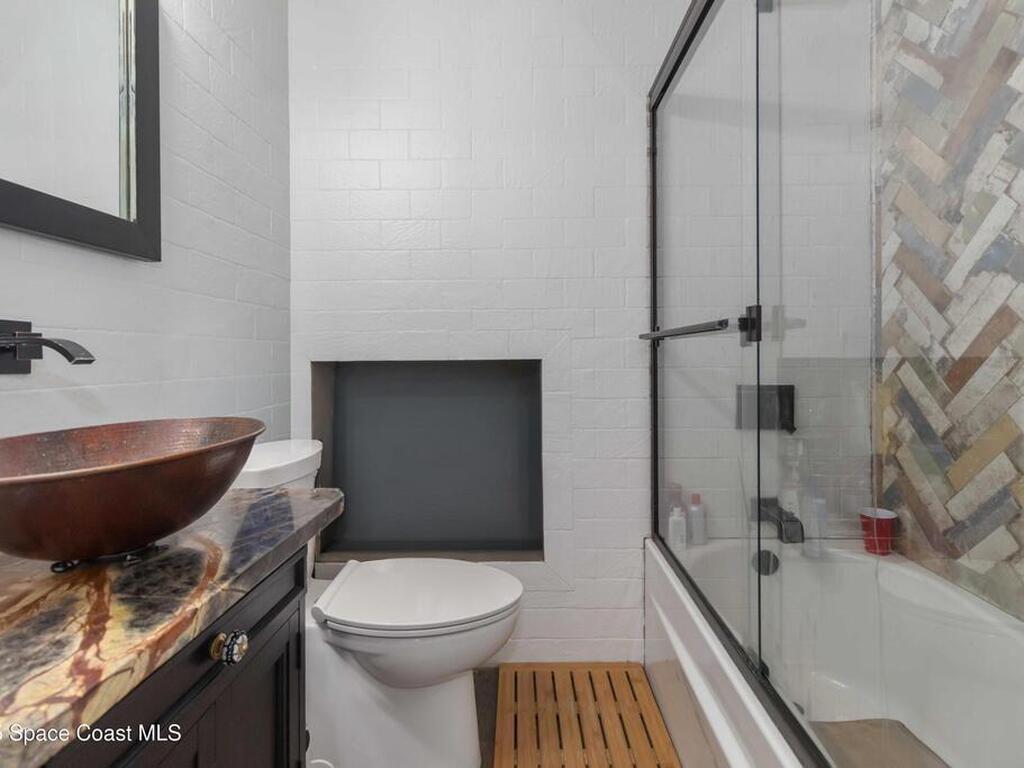 711 Indian River Drive, Cocoa, FL 32922