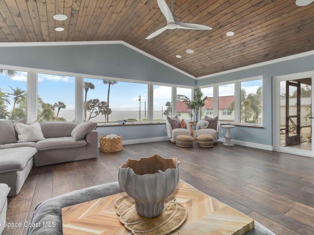 711 Indian River Drive, Cocoa, FL 32922