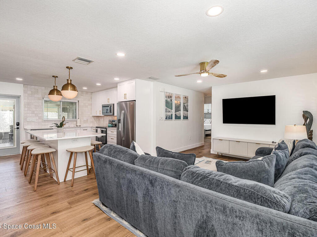 8103 Magnolia Avenue, Cape Canaveral, FL 32920