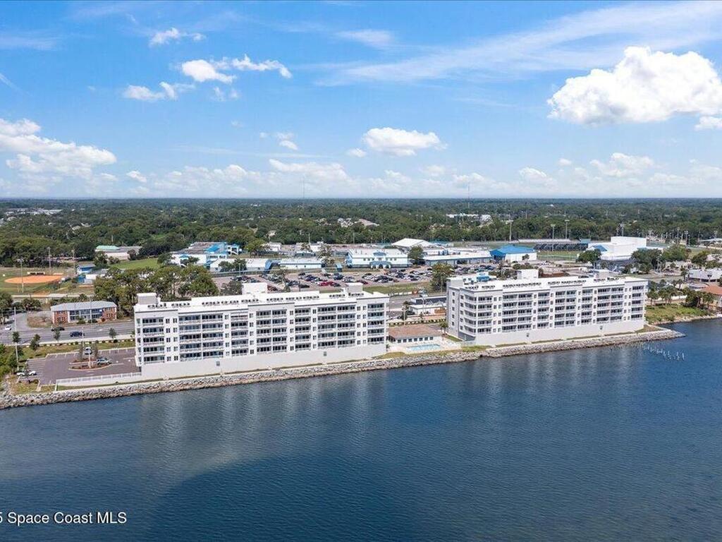 1825 Riverside Drive, Titusville, FL 32780