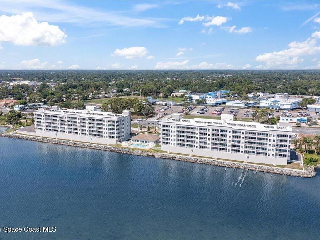 1825 Riverside Drive, Titusville, FL 32780