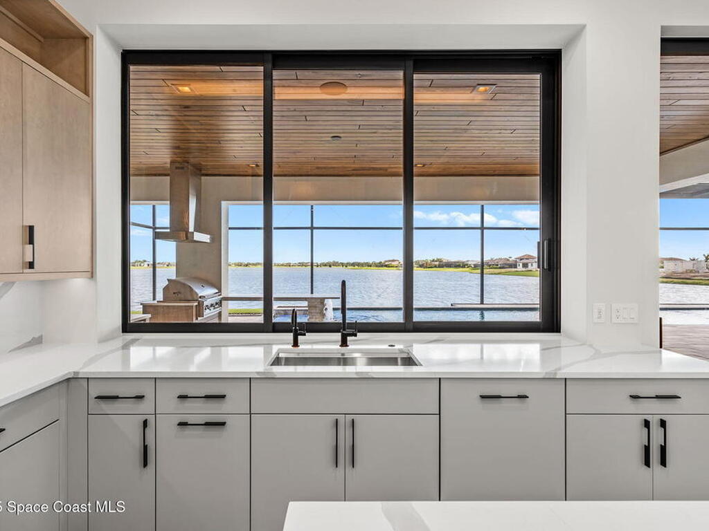 3717 Upper Floridian Way, Rockledge, FL 32955