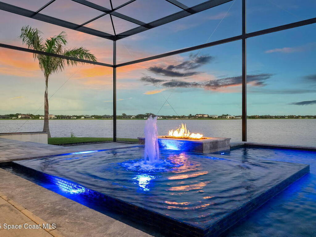 3717 Upper Floridian Way, Rockledge, FL 32955