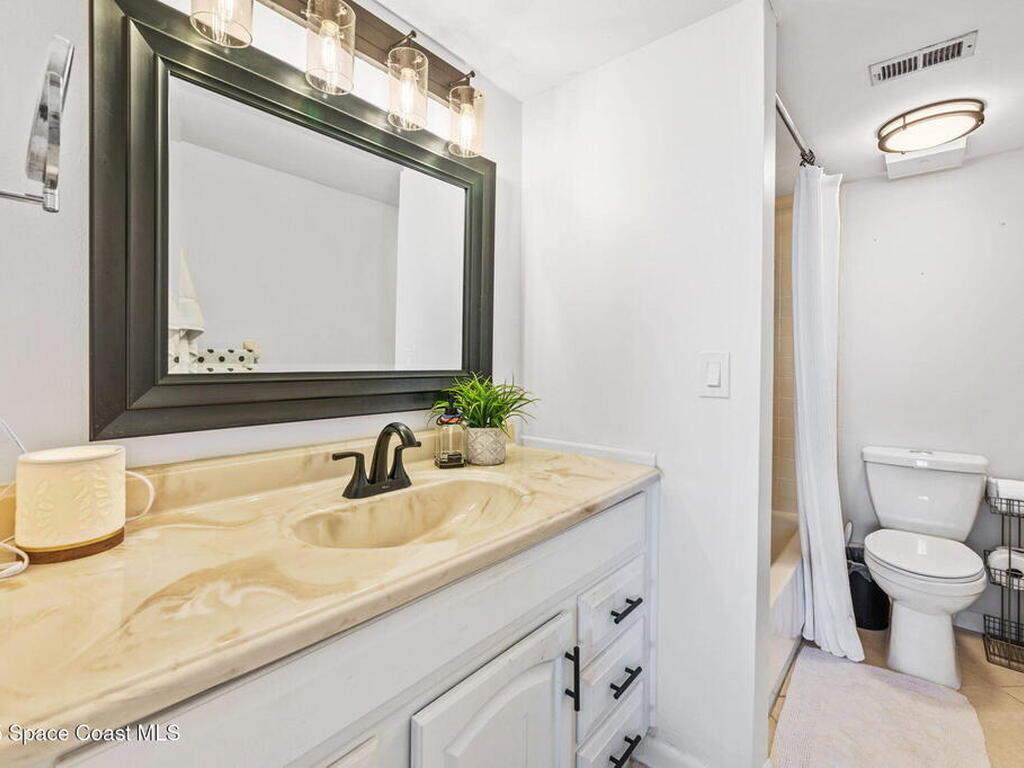 3901 Dixie Highway, Palm Bay, FL 32905