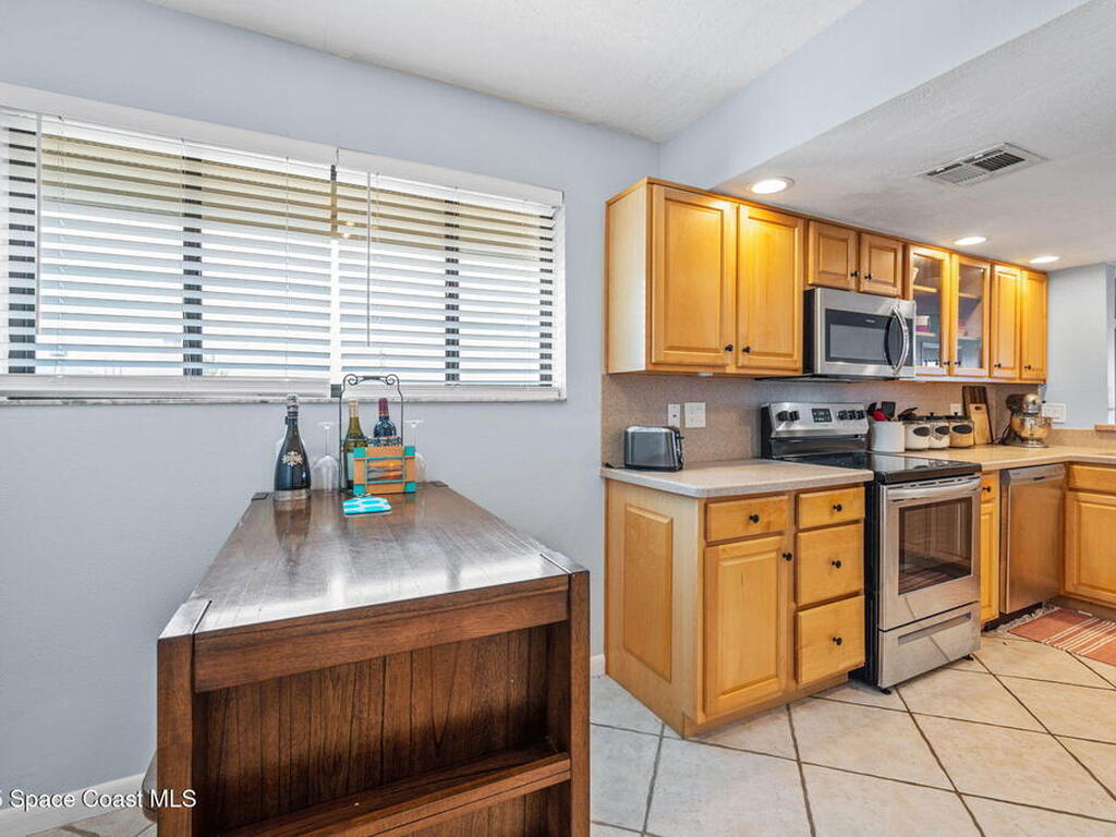 3901 Dixie Highway, Palm Bay, FL 32905