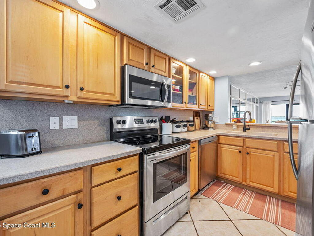 3901 Dixie Highway, Palm Bay, FL 32905