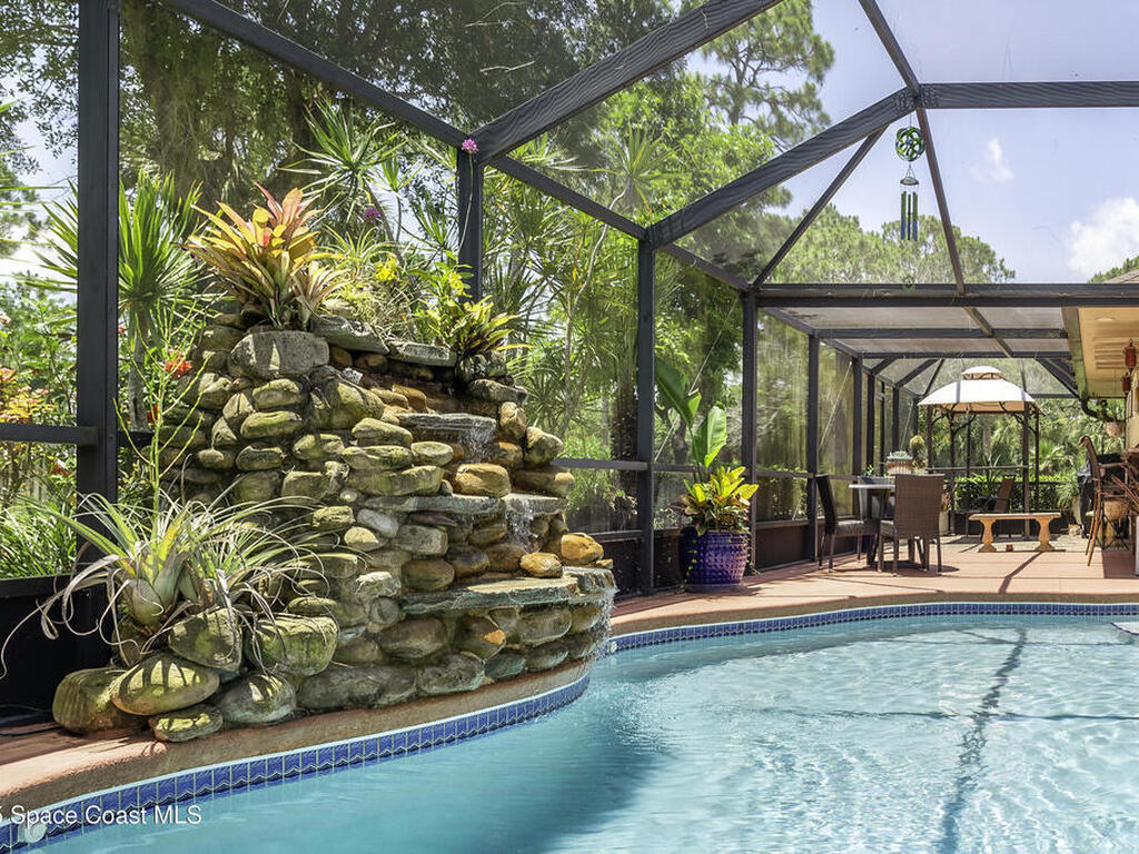 1866 Amberwood Drive, Palm Bay, FL 32909