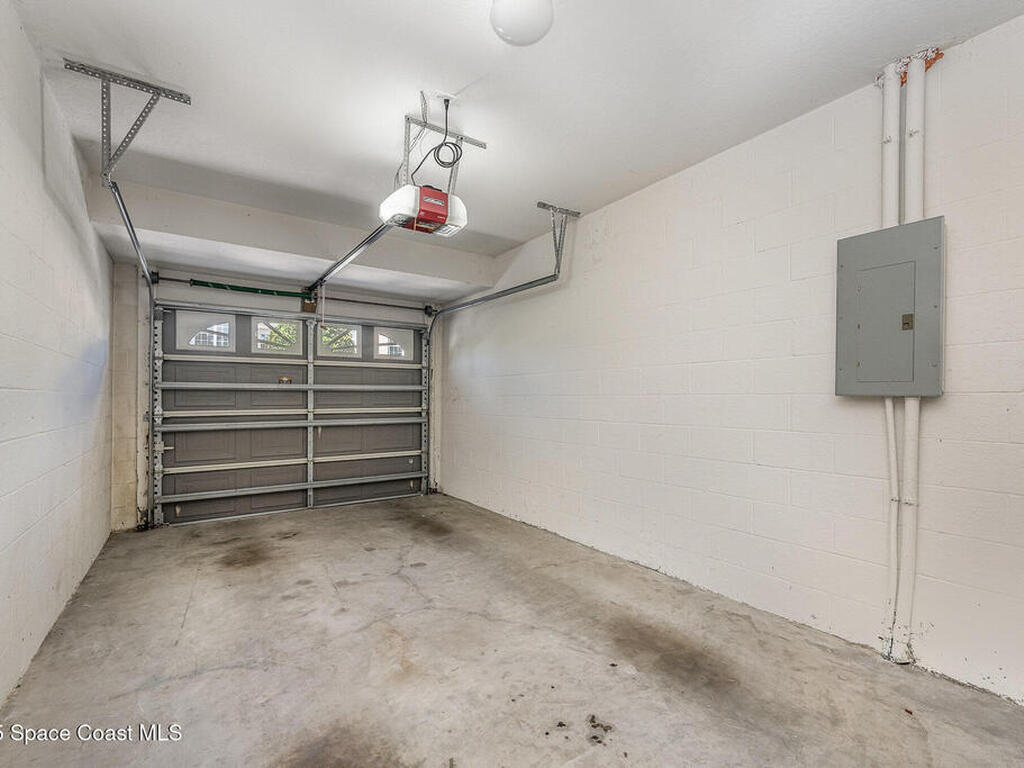 401 Trotter Lane, Suntree, FL 32940