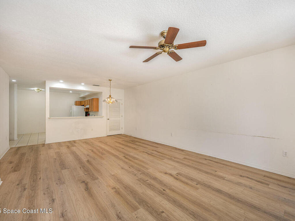 401 Trotter Lane, Suntree, FL 32940