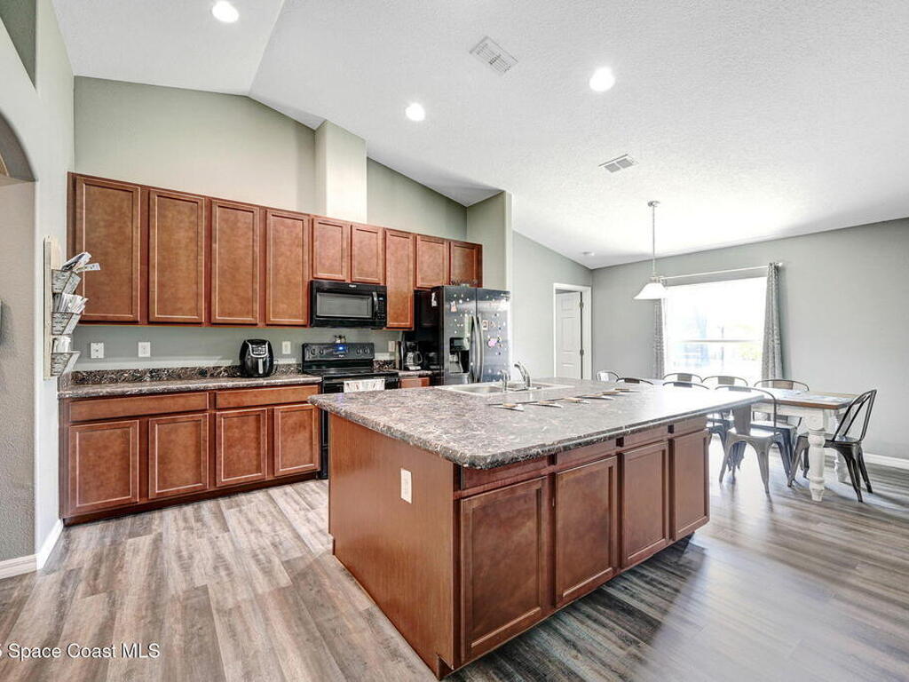 870 Buchanan Avenue, Palm Bay, FL 32909