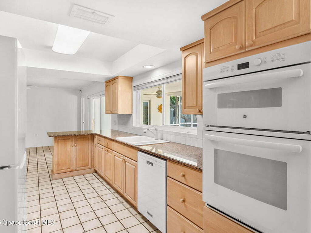 345 Dorset Drive, Cocoa Beach, FL 32931