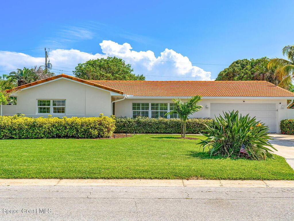 345 Dorset Drive, Cocoa Beach, FL 32931