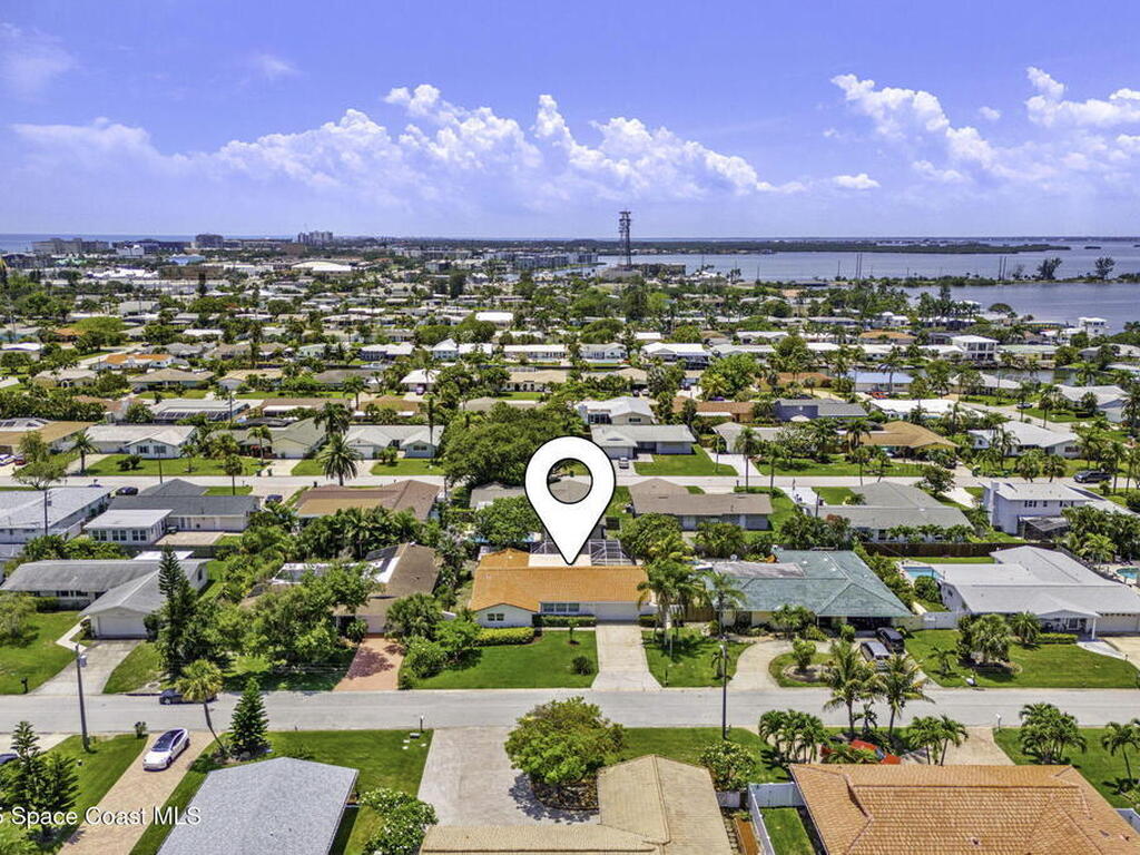 345 Dorset Drive, Cocoa Beach, FL 32931