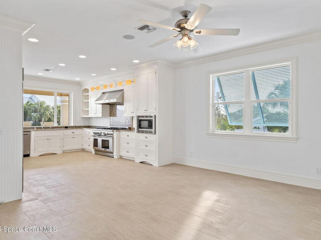 2275 Genesea Lane, Vero Beach, FL 32963