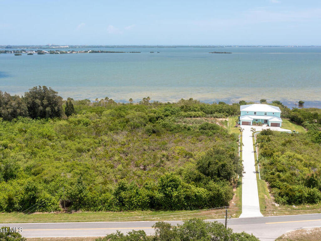 3660 S Courtenay Parkway, Merritt Island, FL 32952