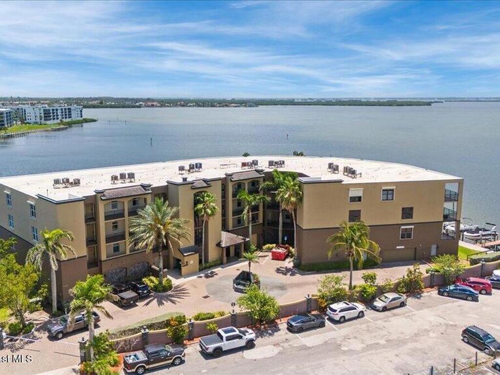 4125 West End Road, Cocoa Beach, FL 32931