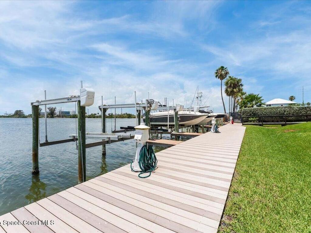 4125 West End Road, Cocoa Beach, FL 32931