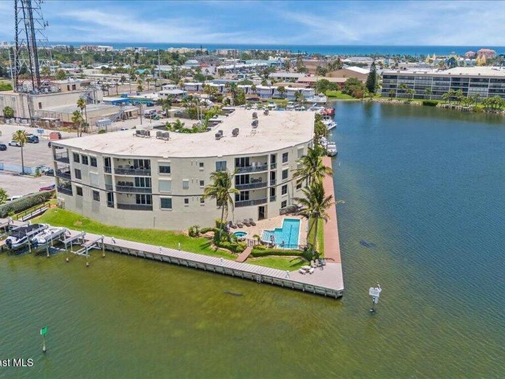 4125 West End Road, Cocoa Beach, FL 32931