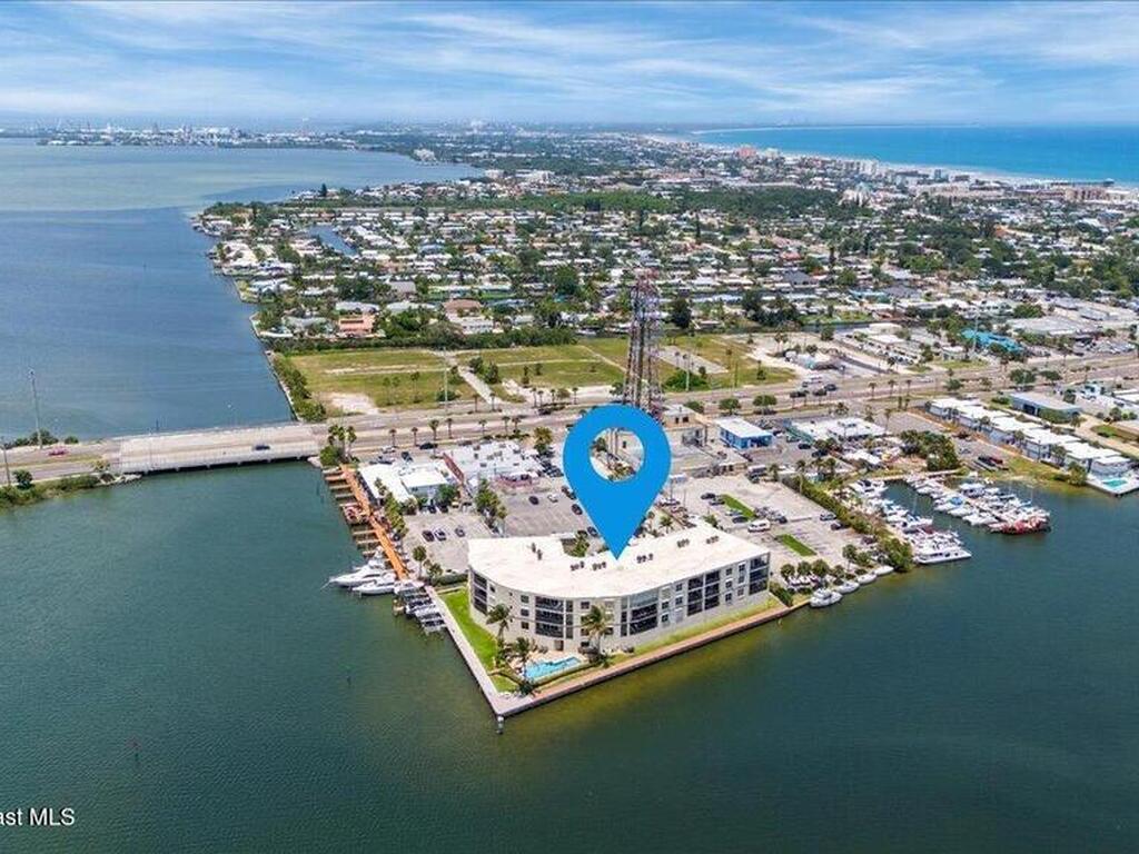 4125 West End Road, Cocoa Beach, FL 32931