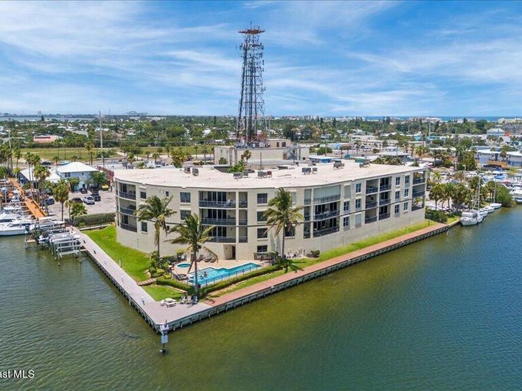 4125 West End Road, Cocoa Beach, FL 32931