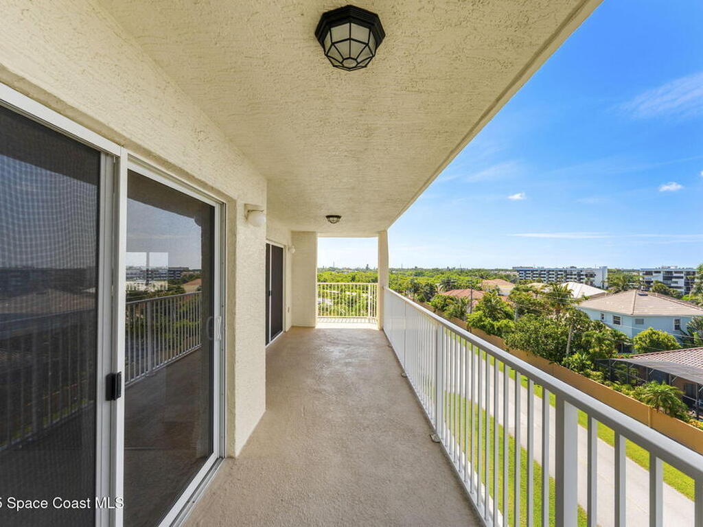 551 Casa Bella Drive, Cape Canaveral, FL 32920