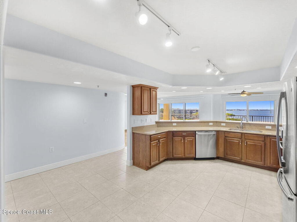 551 Casa Bella Drive, Cape Canaveral, FL 32920