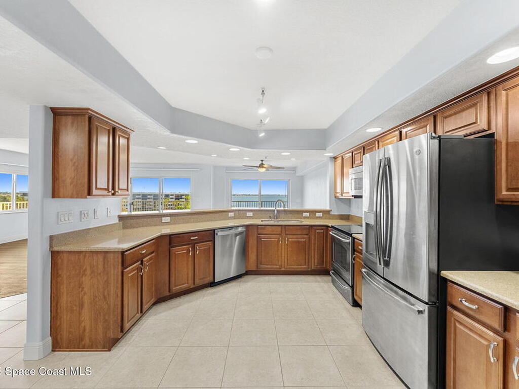 551 Casa Bella Drive, Cape Canaveral, FL 32920