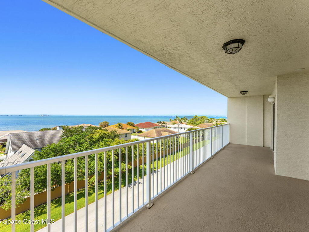 551 Casa Bella Drive, Cape Canaveral, FL 32920