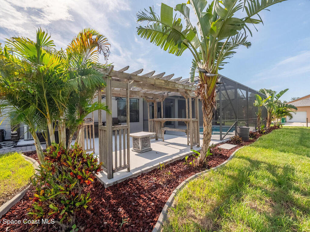 4725 Papaya Street, Cocoa, FL 32926