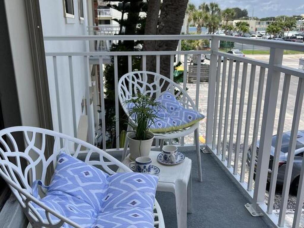 22 Tulip Avenue, Cocoa Beach, FL 32931