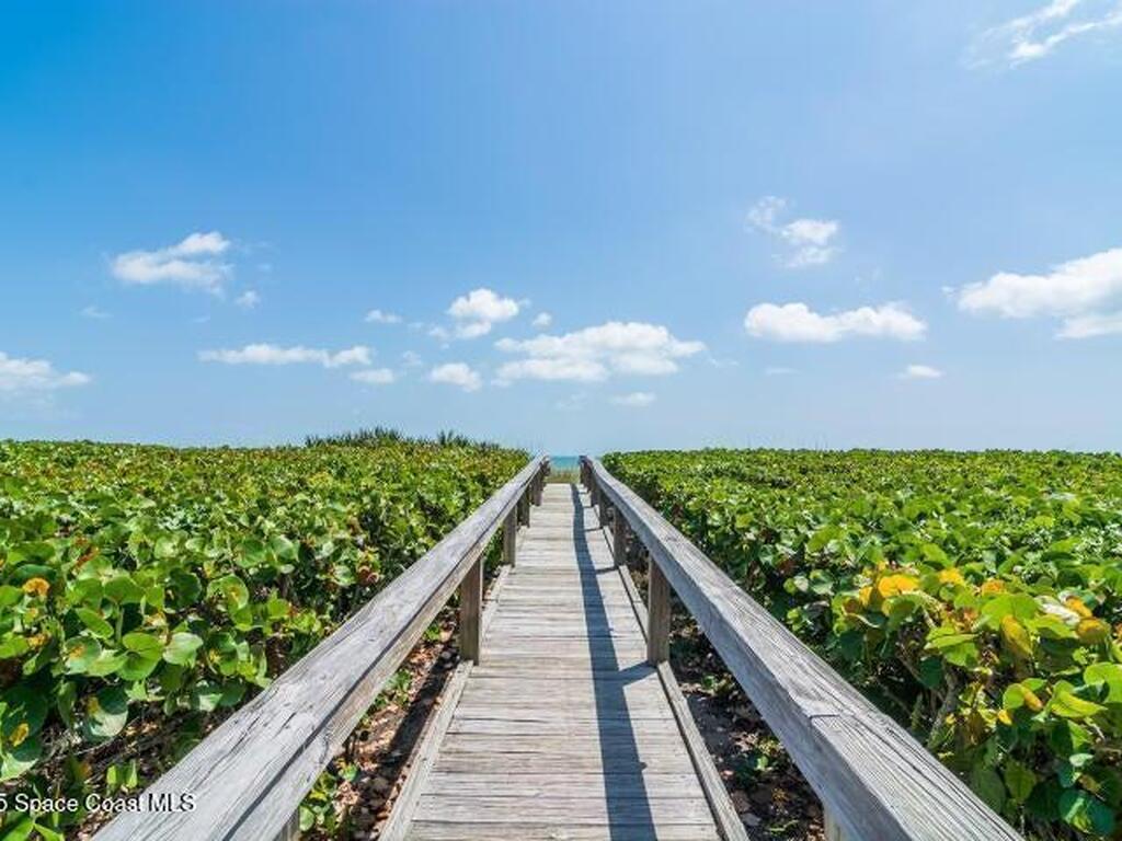 22 Tulip Avenue, Cocoa Beach, FL 32931