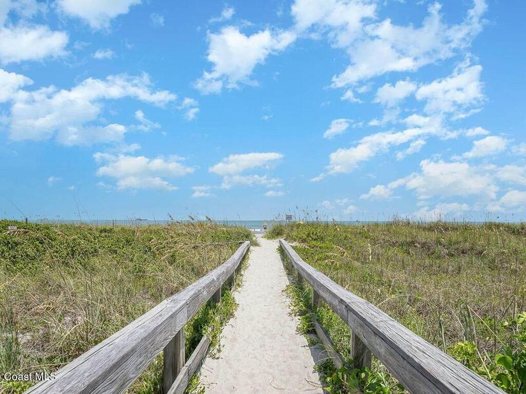 22 Tulip Avenue, Cocoa Beach, FL 32931