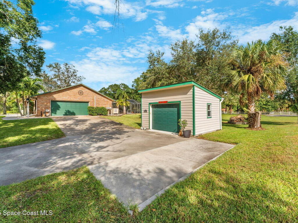 3535 Grant Road, Grant-Valkaria, FL 32949