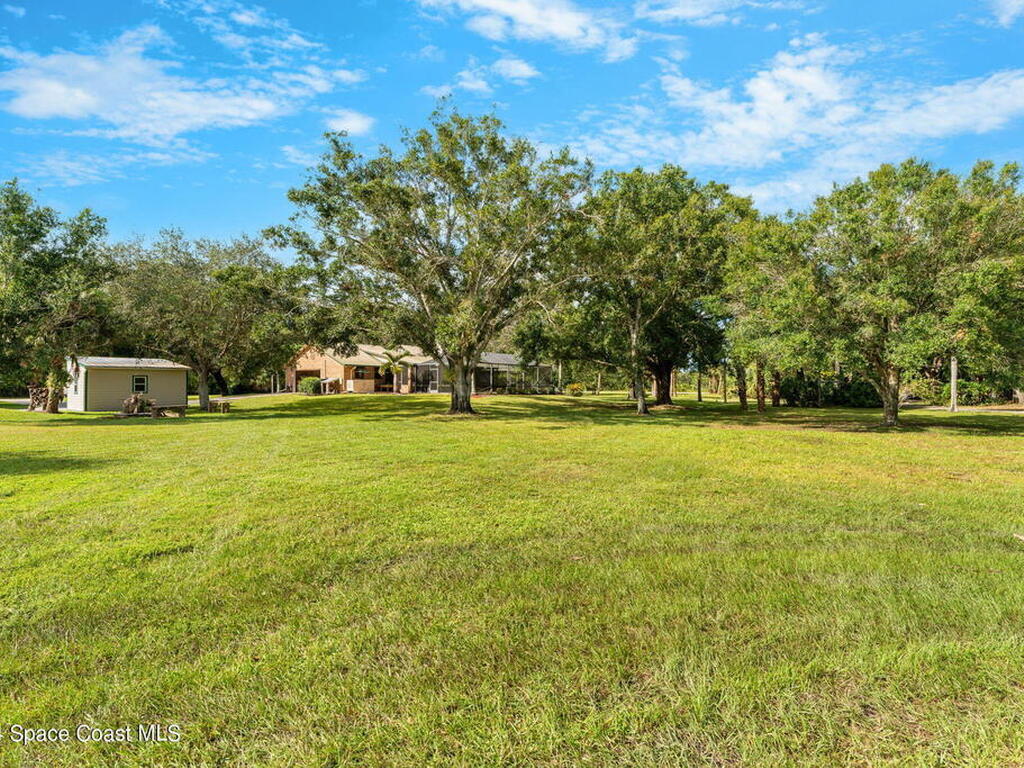 3535 Grant Road, Grant-Valkaria, FL 32949