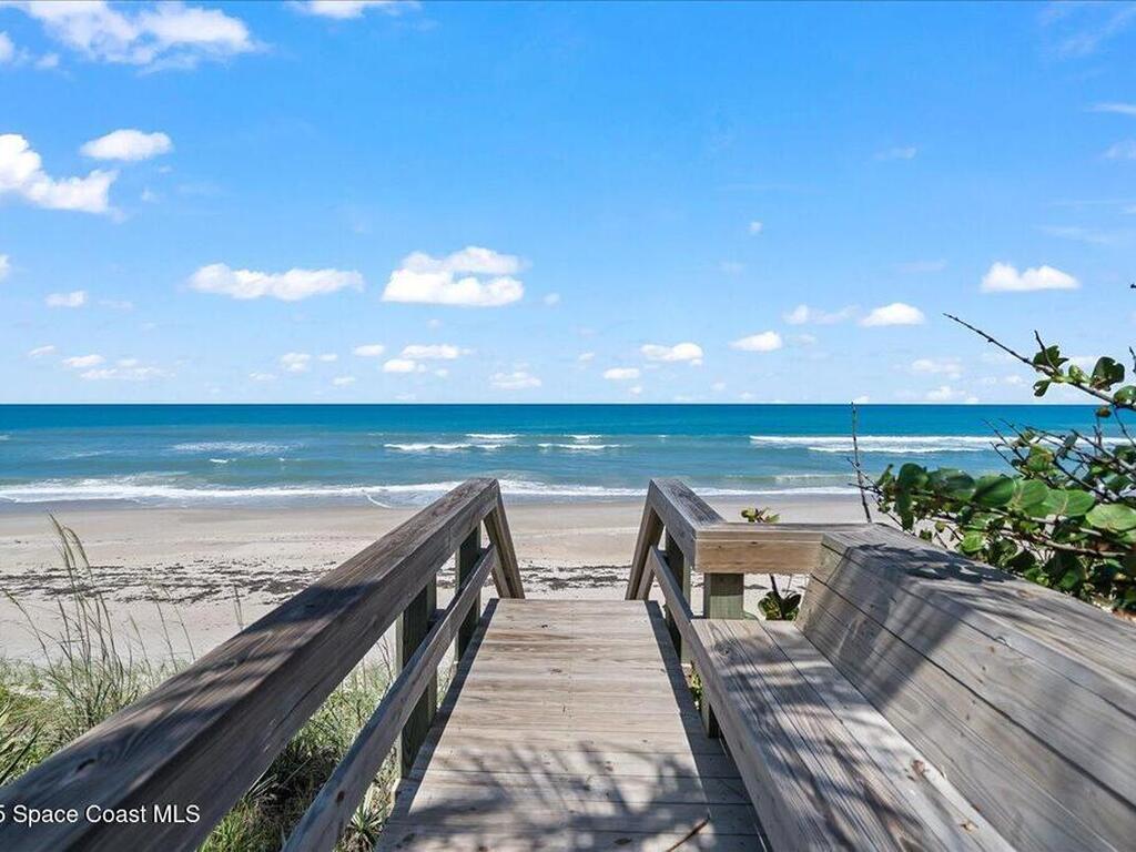 5525 Jimmy Buffett Mem Highway, Melbourne Beach, FL 32951