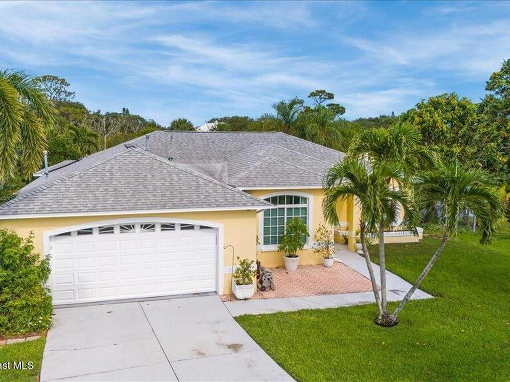 990 Harbor Pines Drive, Merritt Island, FL 32952