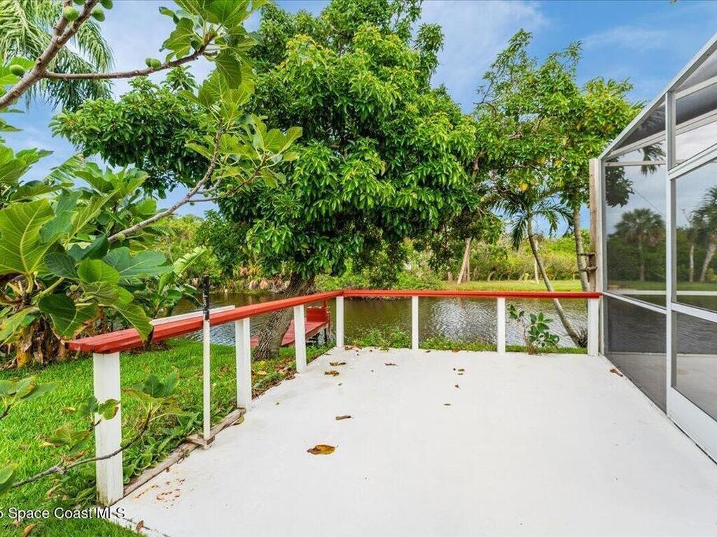 990 Harbor Pines Drive, Merritt Island, FL 32952