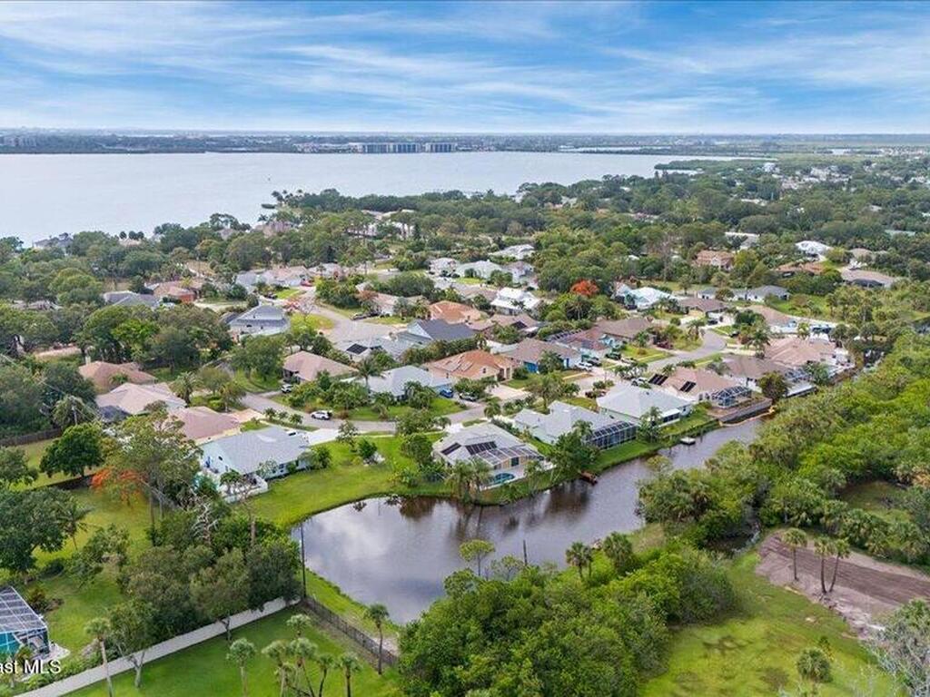 990 Harbor Pines Drive, Merritt Island, FL 32952