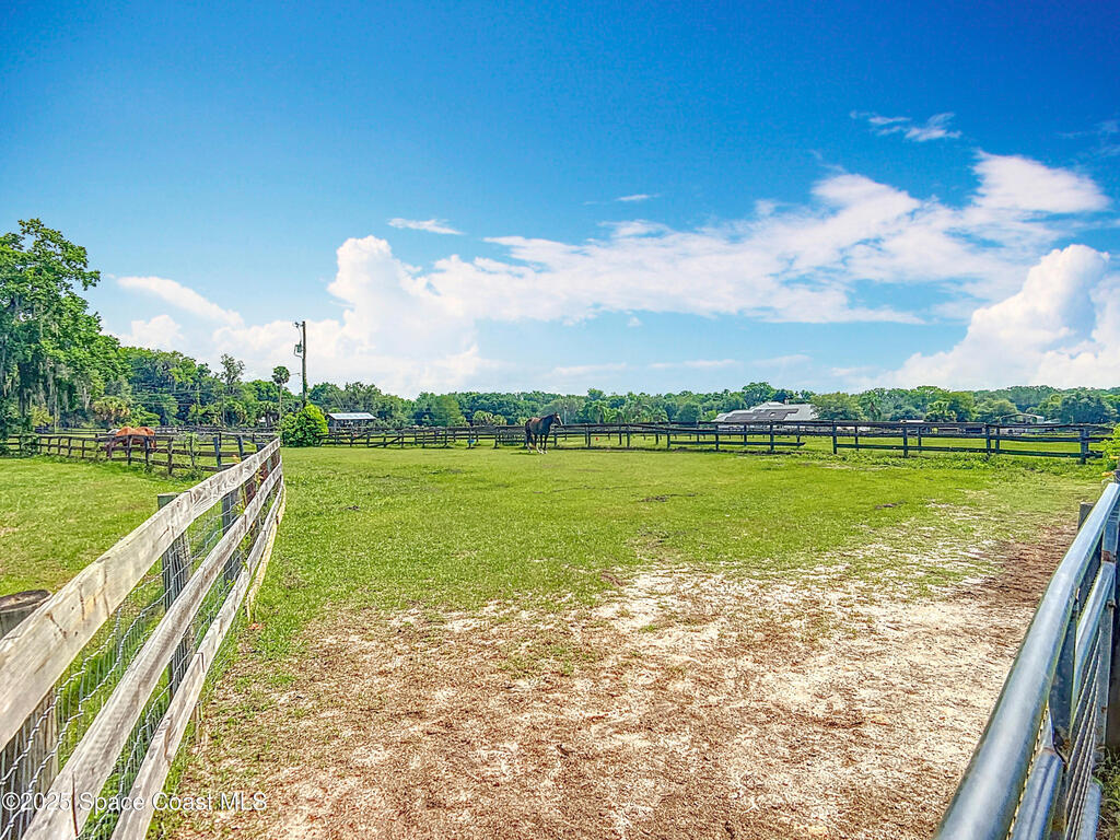 750 SW 91st Place, Ocala, FL 34476