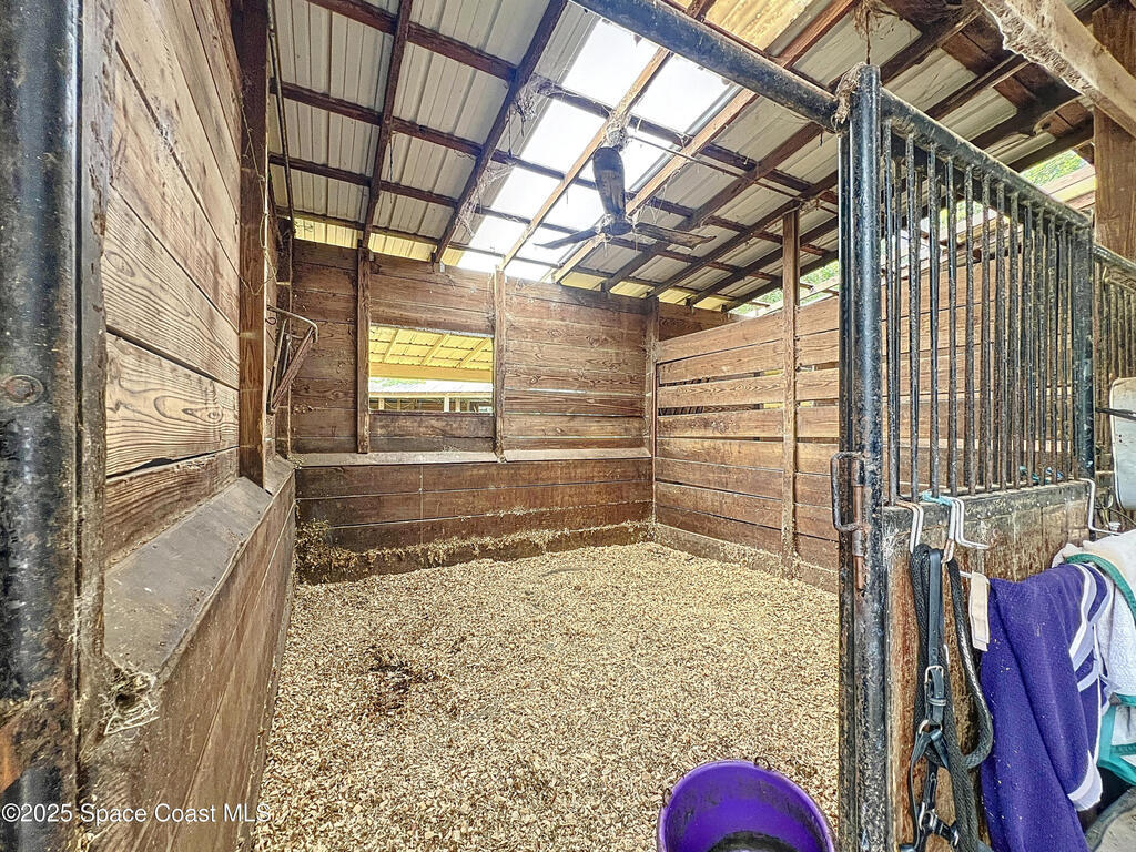 750 SW 91st Place, Ocala, FL 34476