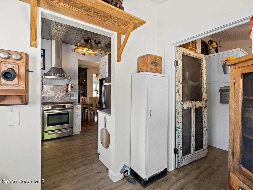 1248 Highland Avenue, Melbourne, FL 32935