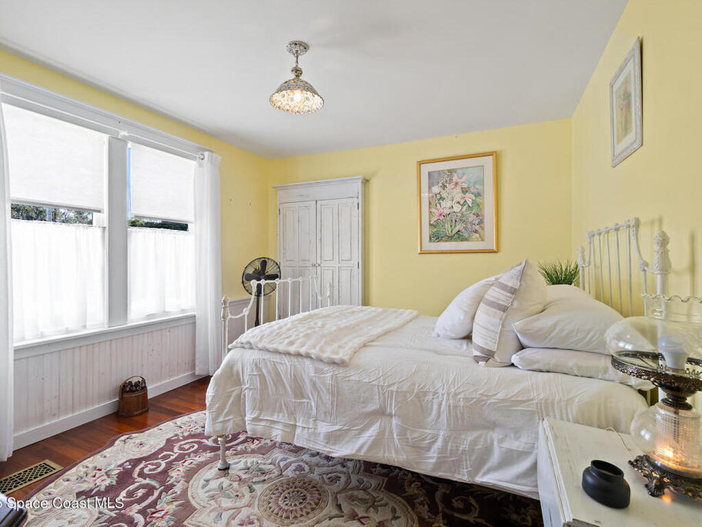 1248 Highland Avenue, Melbourne, FL 32935