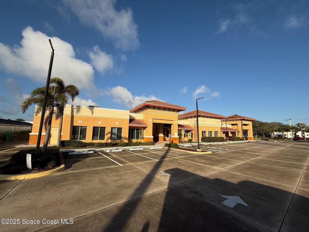 801-805 N Atlantic Avenue, Cocoa Beach, FL 32931