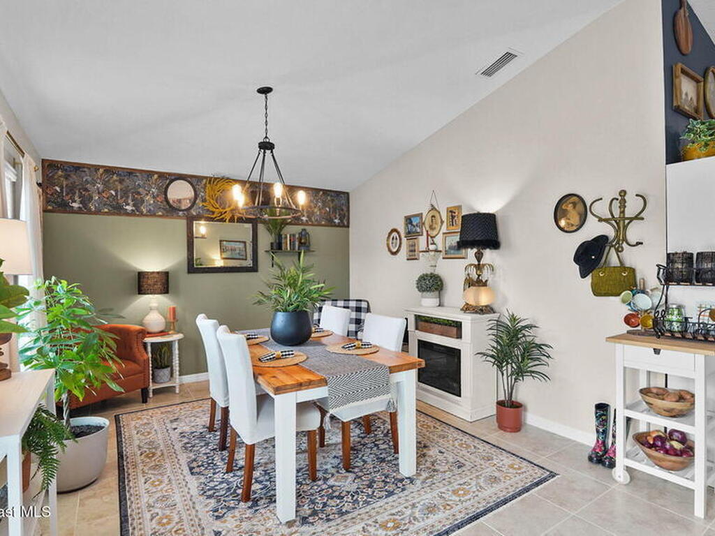 206 Wendover Road, Palm Bay, FL 32908