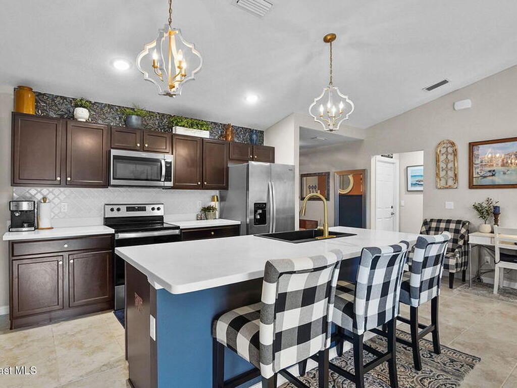 206 Wendover Road, Palm Bay, FL 32908