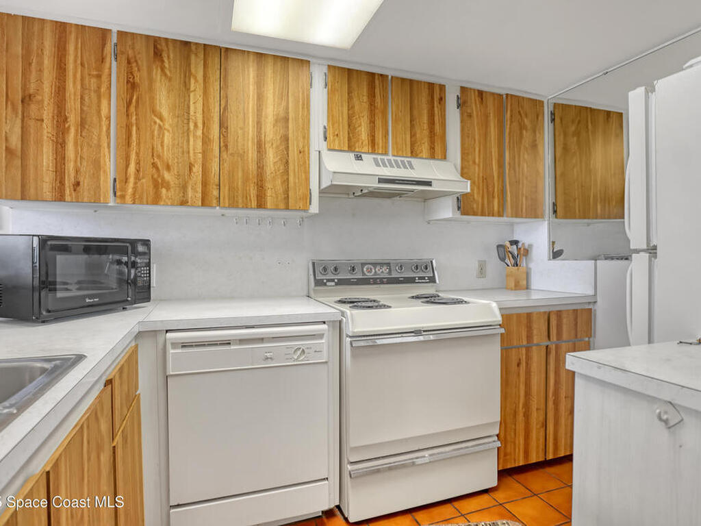 5050 Ocean Beach Boulevard, Cocoa Beach, FL 32931