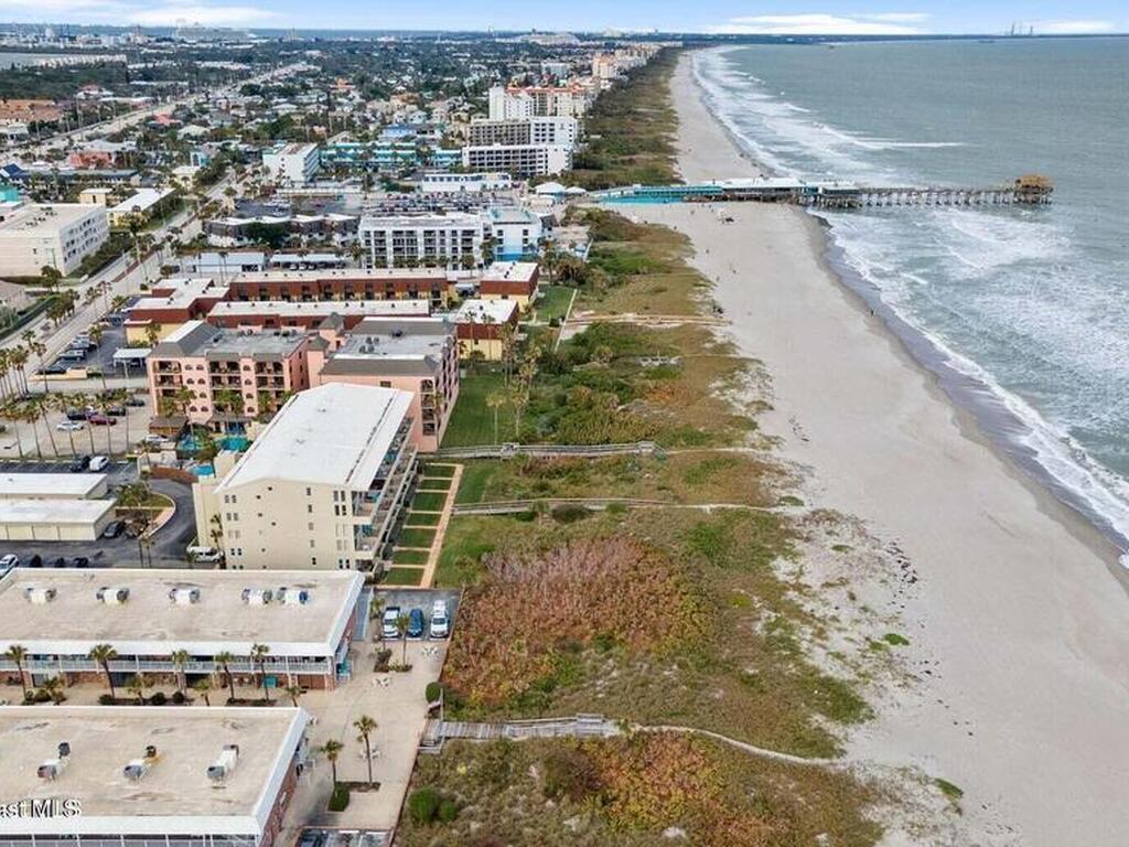 5050 Ocean Beach Boulevard, Cocoa Beach, FL 32931
