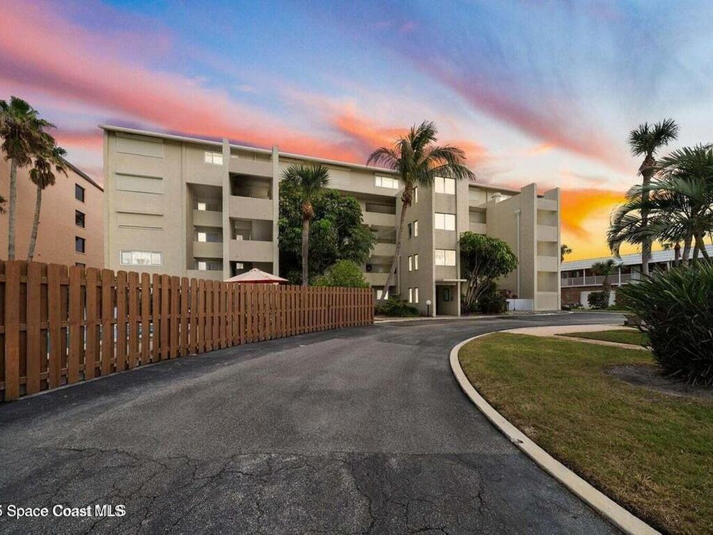 5050 Ocean Beach Boulevard, Cocoa Beach, FL 32931
