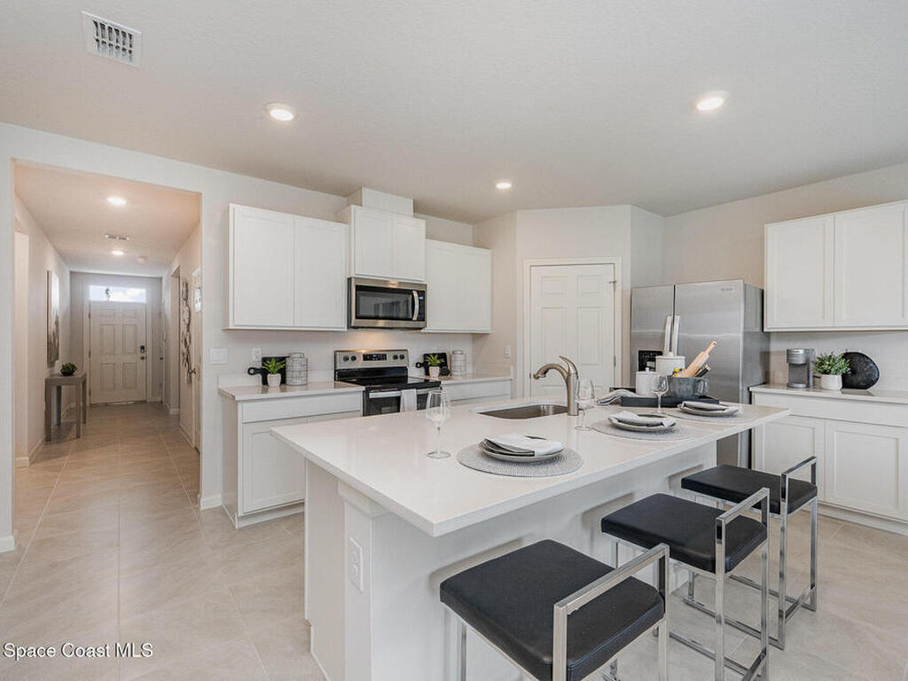 811 De Groodt Road, Palm Bay, FL 32908