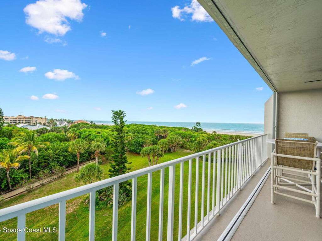 8700 Ridgewood Avenue, Cape Canaveral, FL 32920